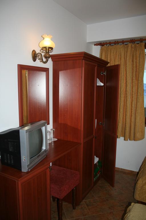 Todorova House Hotel Zlatograd Exterior photo